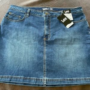 Lee Mid Rise Denim Skort Size 18 Brand New With Tags
